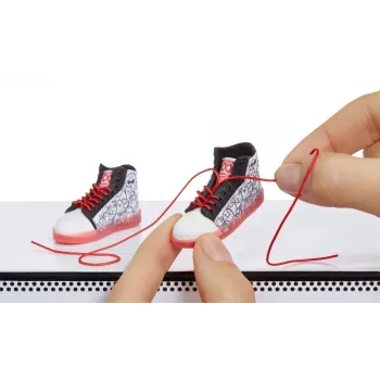 Miniverse Make It Mini Sneakers PDQ, 8 gadi, Daudzkrāsains, Plastmasa