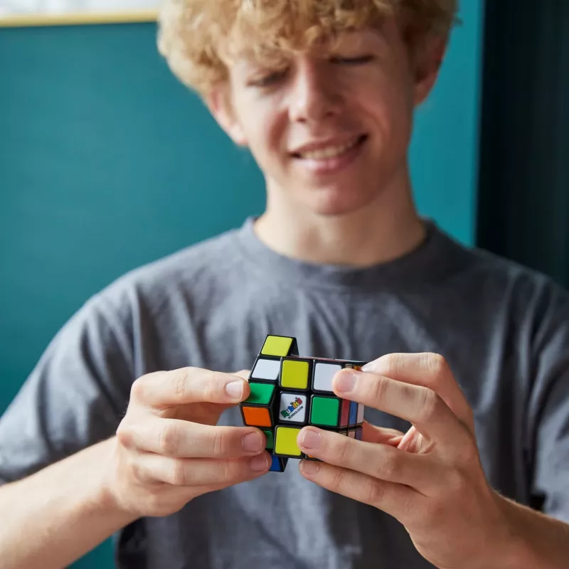 Spin Master 3x3 Rubika kubs — oriģinālais 3x3, vecumam no 8+ gadiem