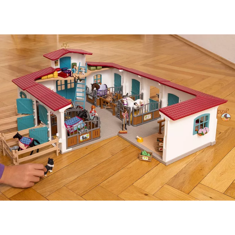 schleich HORSE CLUB Zirgu kaste ar ķēvi un kumeļu, Zirgu novietne, Zirgi, 5 gadi, Daudzkrāsains, Plastmasa