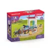 schleich HORSE CLUB Zirgu kaste ar ķēvi un kumeļu, Zirgu novietne, Zirgi, 5 gadi, Daudzkrāsains, Plastmasa