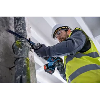 Bosch GSA 18V-28 Professional metāla zāģis
