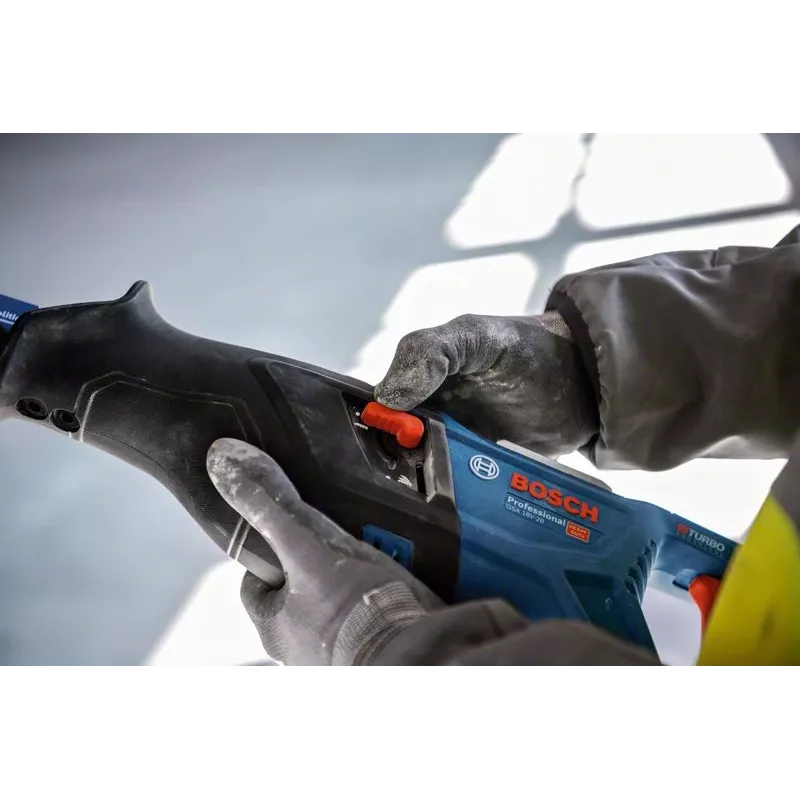 Bosch GSA 18V-28 Professional BITURBO akumulatora zobenzāģis, 18 V, 28 mm gājiens, bez akumulatora, L-BOXX, zils/melns