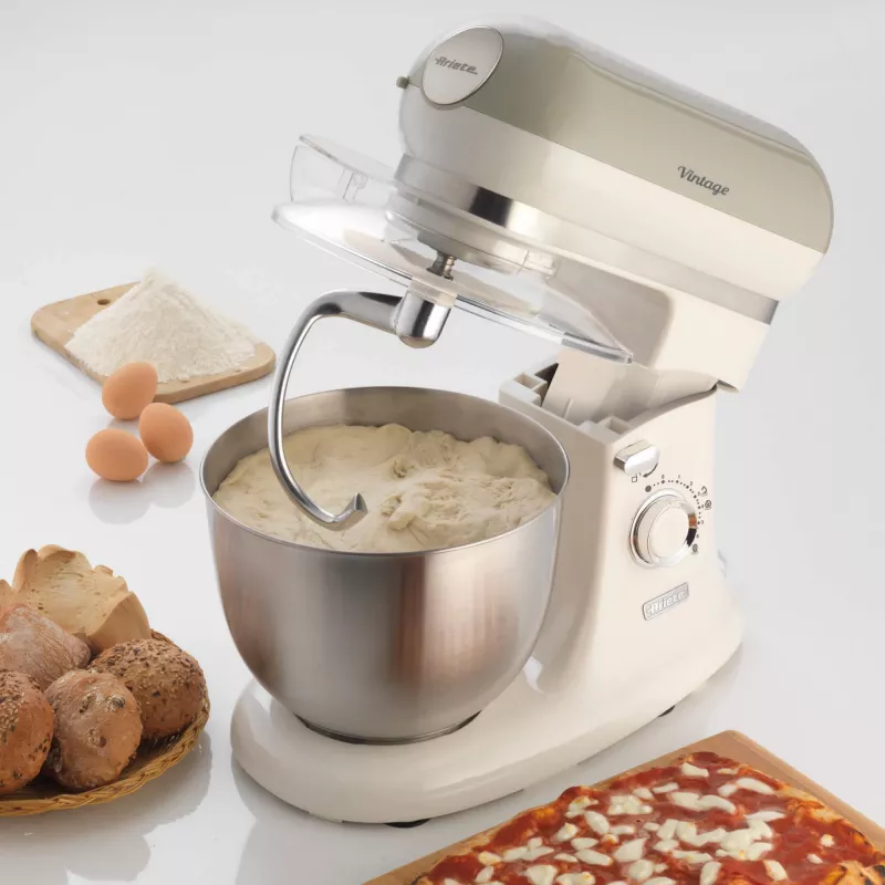 Ariete 1588 Vintage Planetārais Mikseris, 5.5 L, 2400 W, 7 ātrumi, Pasteļbežs