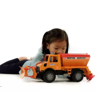 Kravas auto BRUDER MB Unimog, ABS konstrukcija, ieteicamais vecums 4+