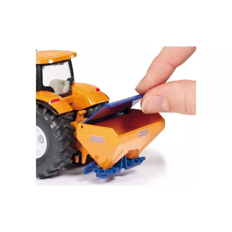 Siku Traktors ar arklu un sāls kaisītāju, 1:50