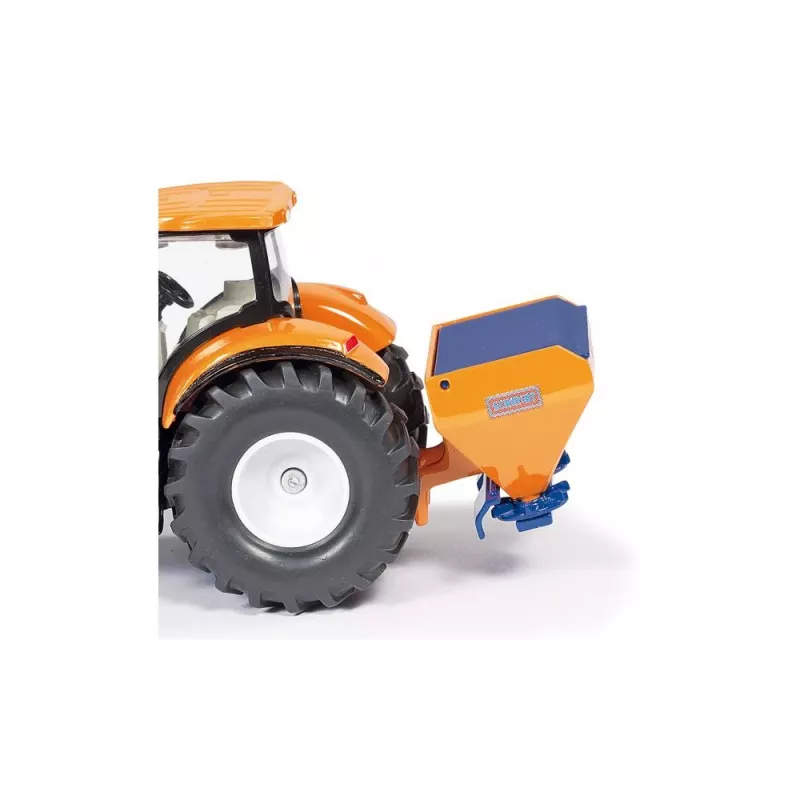 Siku Traktors ar arklu un sāls kaisītāju, 1:50