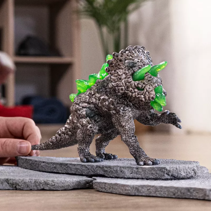 Schleich ELDRADOR CREATURES Akmens Triceratops