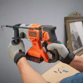 Black & Decker BCD900E2K-QW Bezvadu SDS Plus āmura urbjmašīna 1880 RPM, 2.5 Ah akumulators