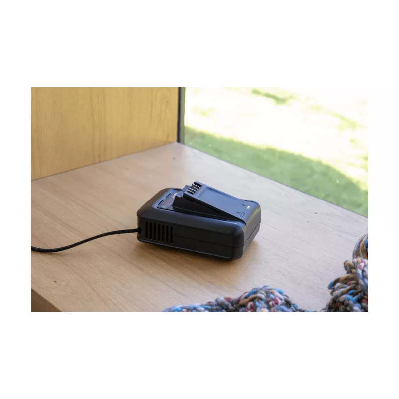 Bosch 1 600 A03 1X0 lādētājs akumulatoriem
