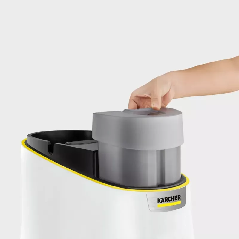 Kärcher SC 4 Deluxe Iron tvaika tīrīšanas ierīce, 2250 W, balta/melna, ar EasyFix grīdas komplektu un tvaika gludekli