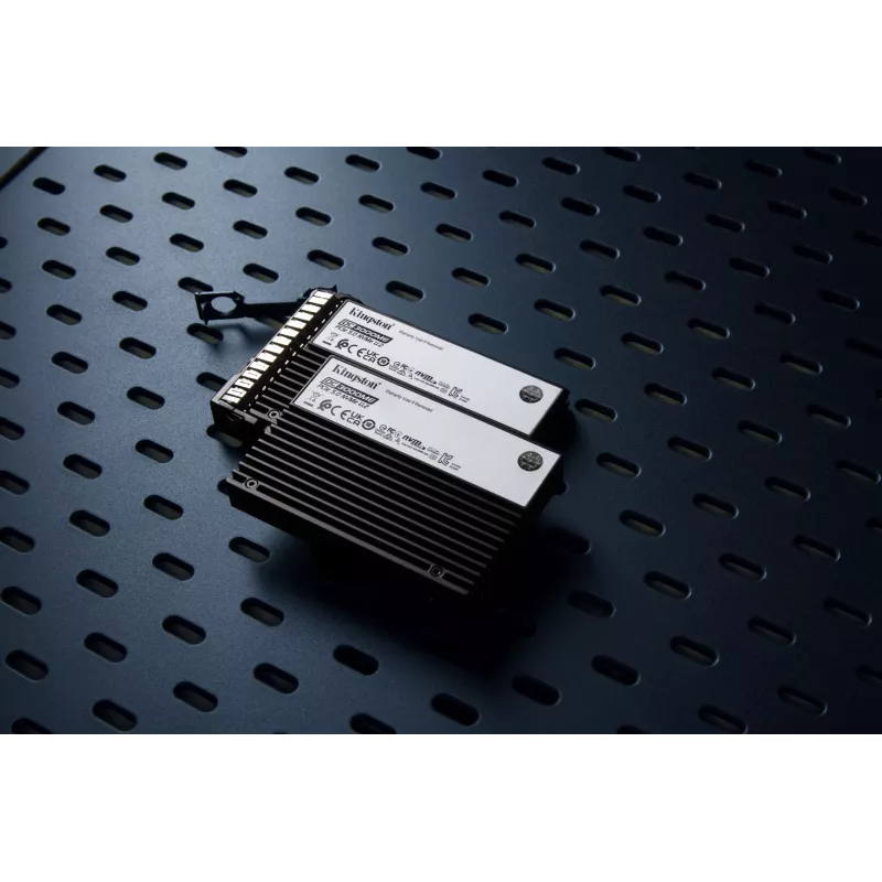 Kingston Technology 15.36TB DC3000ME U.2 PCIe 5.0 NVMe TCG Opal Enterprise SSD