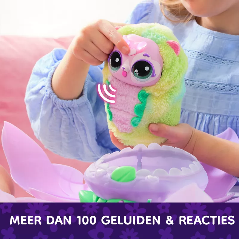 Hatchimals Bloomables Kittyfly Pārsteiguma Rotaļlieta, Interaktīvs Plīšs ar Atkārtotu Dubulto Atklāšanu, vairāk nekā 100 Skaņu un Reakciju Lomu Spēlēm (Stili Atšķiras), Elektronisks Mājdzīvnieks Bērniem no 5 Gadiem
