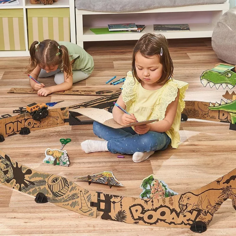 VTech Car-Board Racers Dino Adventure Set – kartona trases komplekts