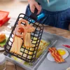 Melissa & Doug Flip & Fry Grill Play Set ar Water WOW krāsu mainošu rotaļu ēdienu, pirmsskolas rotaļlieta, vecumam no 3 gadiem