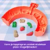 Kinetic Sand SquishPizza cepeškrāsns rotaļu komplekts, 1lb smiltis un 5 instrumenti