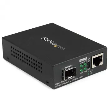 StarTech.com Gigabita Ethernet šķiedras mediju pārveidotājs ar atvērtu SFP slotu