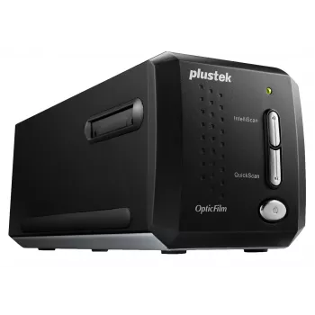 Plustek OpticFilm 8200i Ai filmu/slaidu skeneris 7200 x 7200 DPI melns