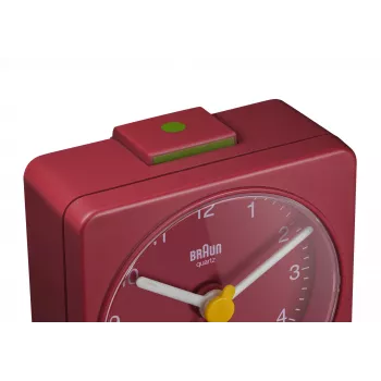 Braun BC02R modinātājpulkstenis ar kvarca mehānismu, sarkans