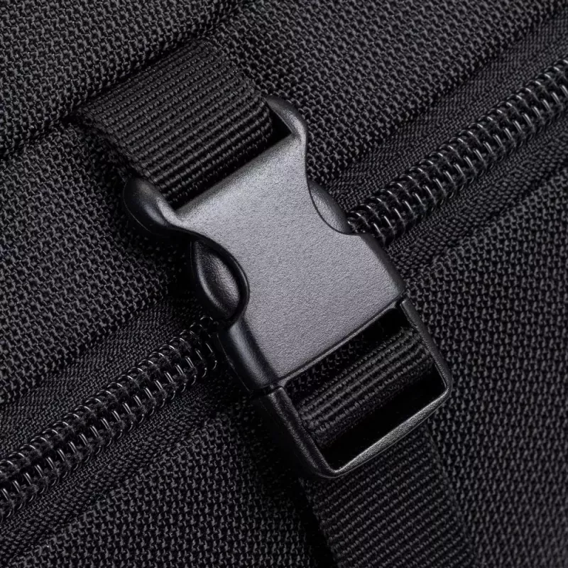 Mugursoma Rivacase 8461 43,9 cm 17,3 collu Melna 2 priekšējās kabatas