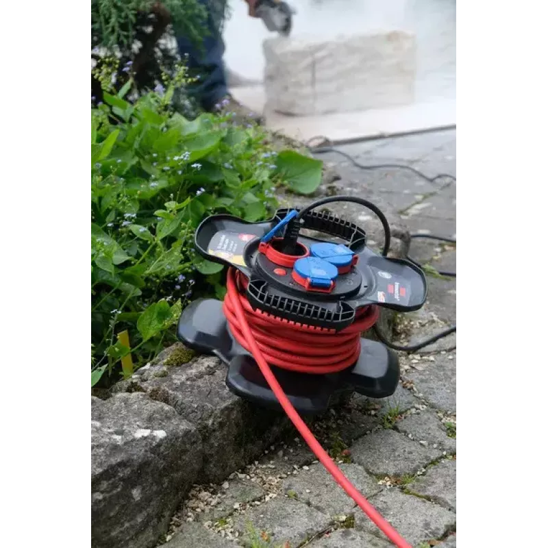 Pagarinātājs Brennenstuhl 1169710100 10m 3 AC Kontaktligzdas Āra Melns Sarkans