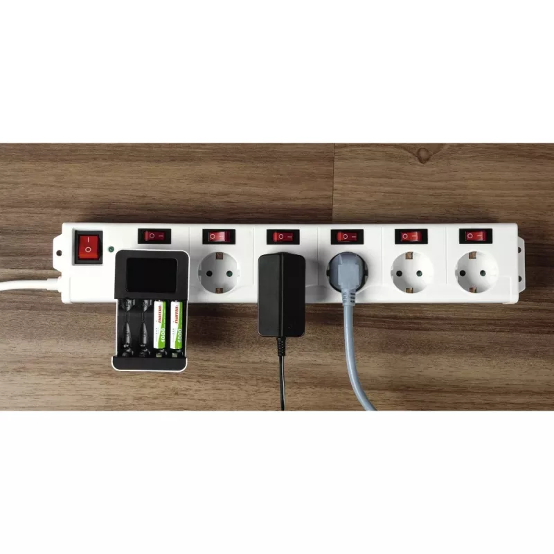 Hama 00137239 Socket Line 6 kontaktligzdu pagarinātājs, katra kontaktligzda ieslēdzama atsevišķi, balts