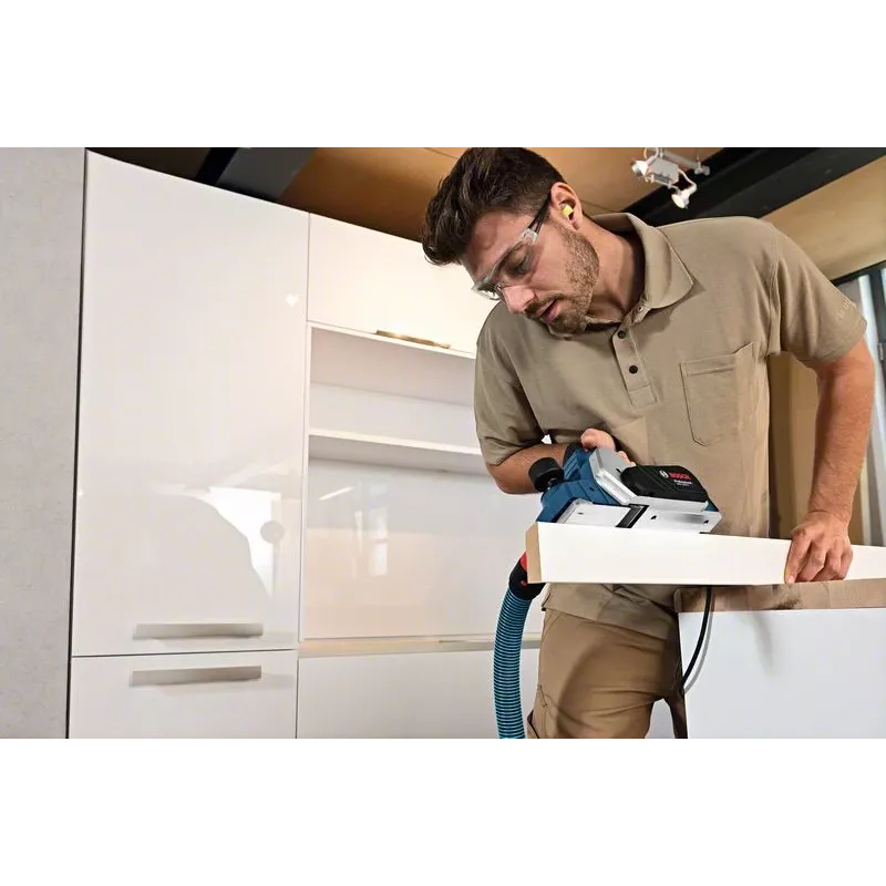 Bosch GHO 16-82 Professional ēvelēšanas mašīna 630 W