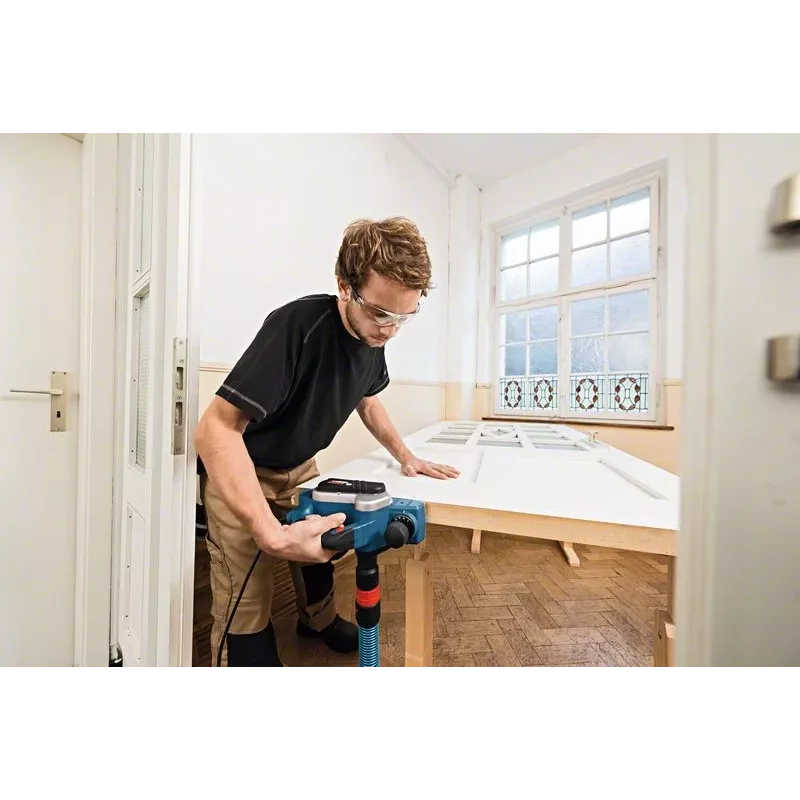 Bosch GHO 16-82 Professional ēvelēšanas mašīna 630 W