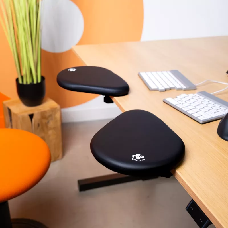 R-Go Tools R-Go Split roku balsts, ergonomisks, divdaļīgs, regulējams, simetrisks, ar mīkstu putuplastu, melns