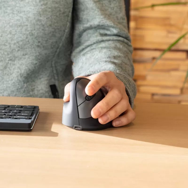 R-Go Tools ergonomiskā pele R-Go HE Break ar pārtraukuma programmatūru, vidēja (rokas izmērs 165-185 mm), kreilim, Bluetooth, melna