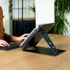 R-Go Tools Planšetes un klēpjdatora statīvs R-Go Riser Duo, piemērots 10-22 collu ekrānam, melns
