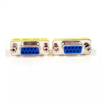 StarTech.com GC9SF plānais DB9 seriālā savienojuma dzimuma mainītājs, DB9 ligzda/ligzda