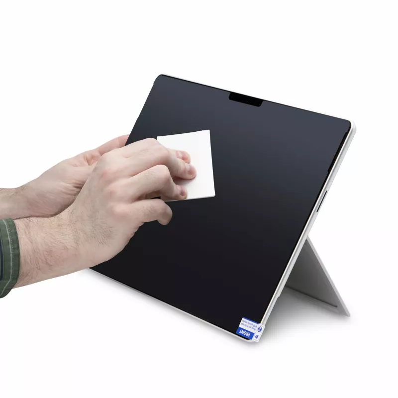 StarTech.com 4-virzienu 12.3 collu Surface Pro 4/5/6/7/7+ Privātuma ekrāna filtrs, Portrets/Ainava, Skārienjutīgs, +/- 30° skata leņķis, Zilās gaismas samazināšana, Matēts apdare