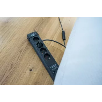 Pagarinātājs Brennenstuhl 1951140300 1,8m 4 Kontaktligzdas Iekštelpām Melns