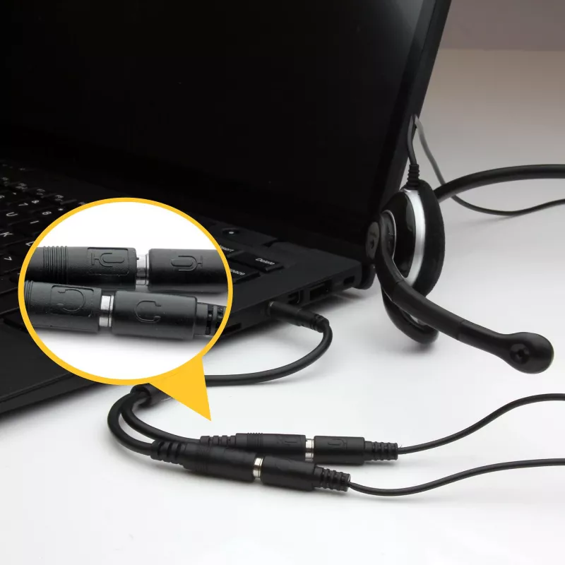 StarTech.com Galvas austiņu adapteris austiņām ar atsevišķām austiņu/mikrofona ligzdām - 3.5mm 4 pozīciju uz 2x 3 pozīciju 3.5mm vīriešu/sieviešu