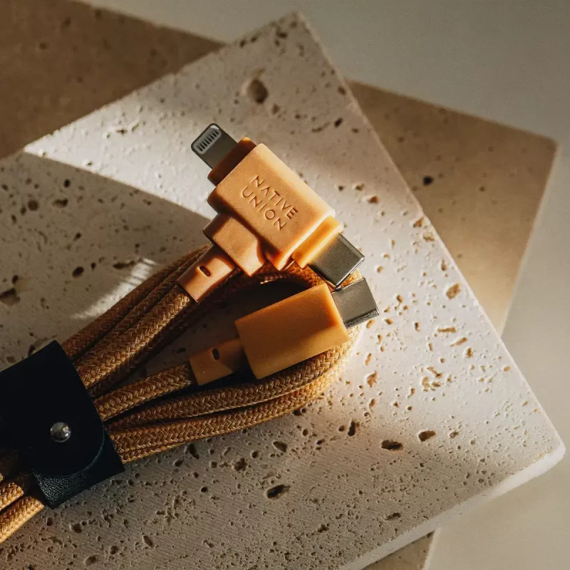 USB kabelis Native Union Belt Cable Duo 1,5 m USB-C uz USB-C/Lightning Dzeltena