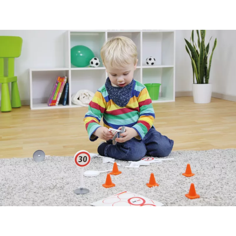 Lena 04440 Ceļa zīmju komplekts rotaļlietām, 17 detaļas