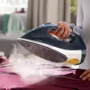Gludeklis ar tvaiku Philips DST7030/20 — 2800 W, 0.3 L tvertne, 50 g/min nepārtraukts tvaiks, 250 g/min tvaika trieciens, SteamGlide Plus zole