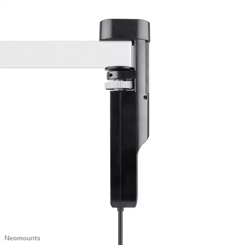 Neomounts DS22-840BL6 VOLT galda kontaktligzda ar skavu un USB-C / USB-A portiem - ātrā uzlāde