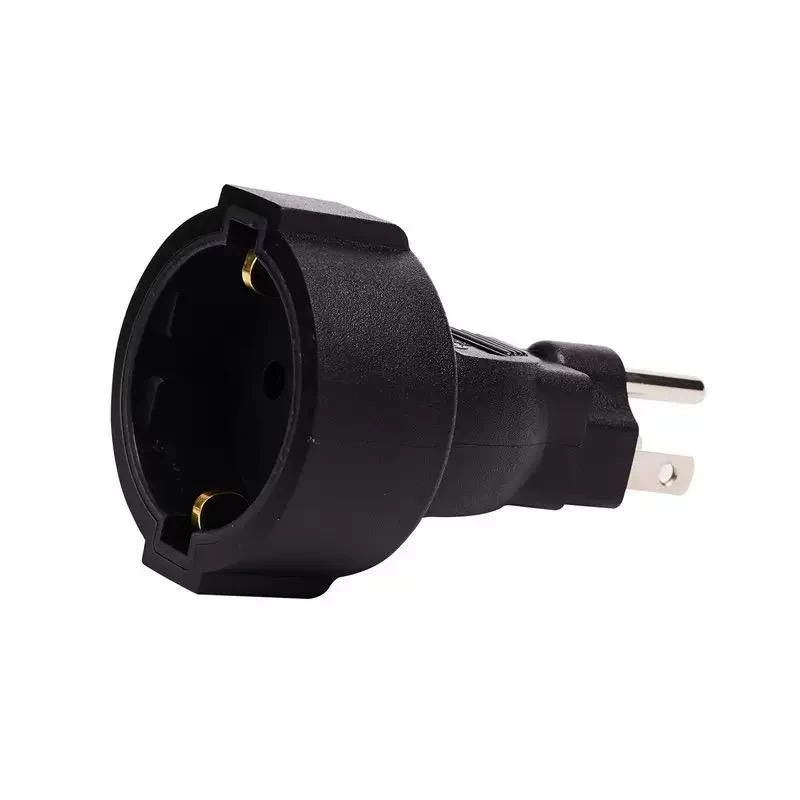 MicroConnect PETRAVEL3 strāvas spraudņa adapteris B tips uz F tips Melns