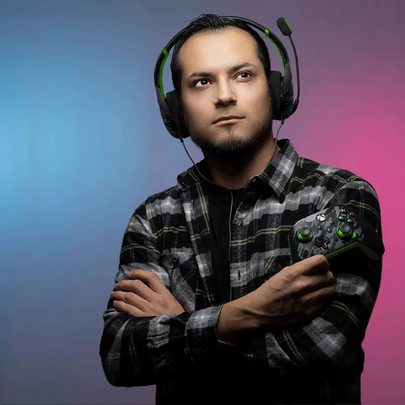 PDP vadu kontrolieris Neon Carbon Xbox un Windows 10/11