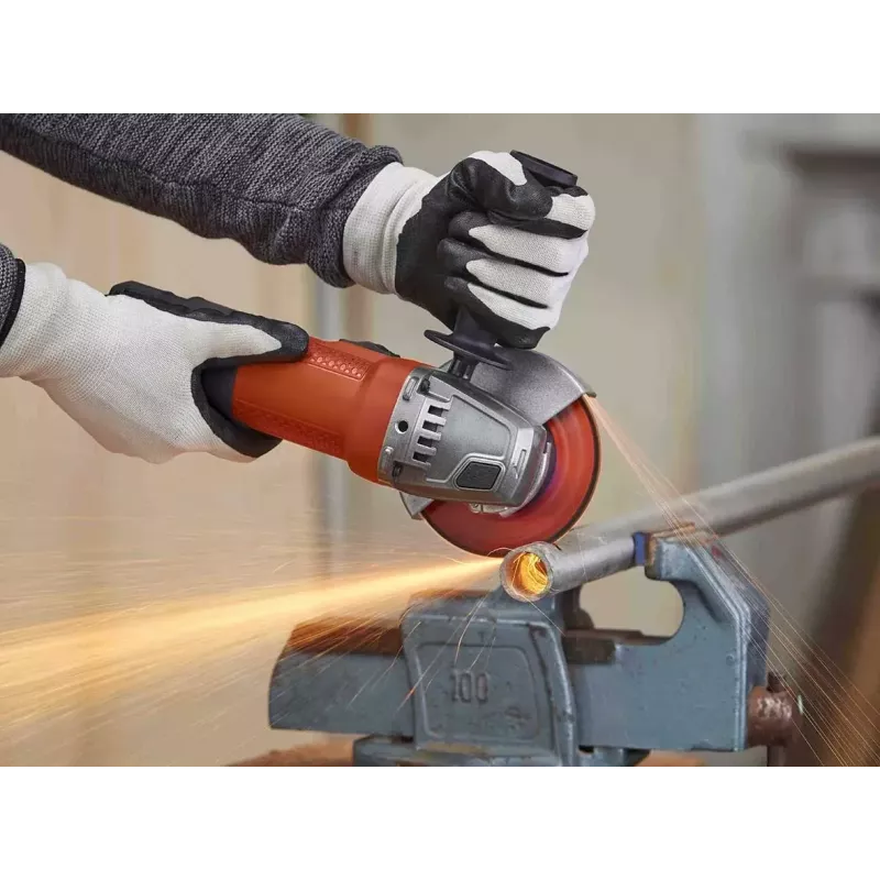 Leņķa slīpmašīna Black & Decker BEG110-QS
