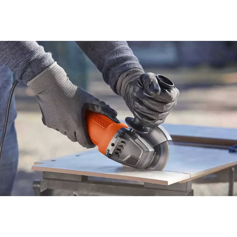 Leņķa slīpmašīna Black & Decker BEG110-QS
