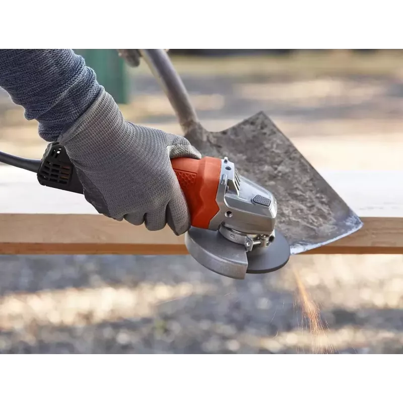 Leņķa slīpmašīna Black & Decker BEG110-QS