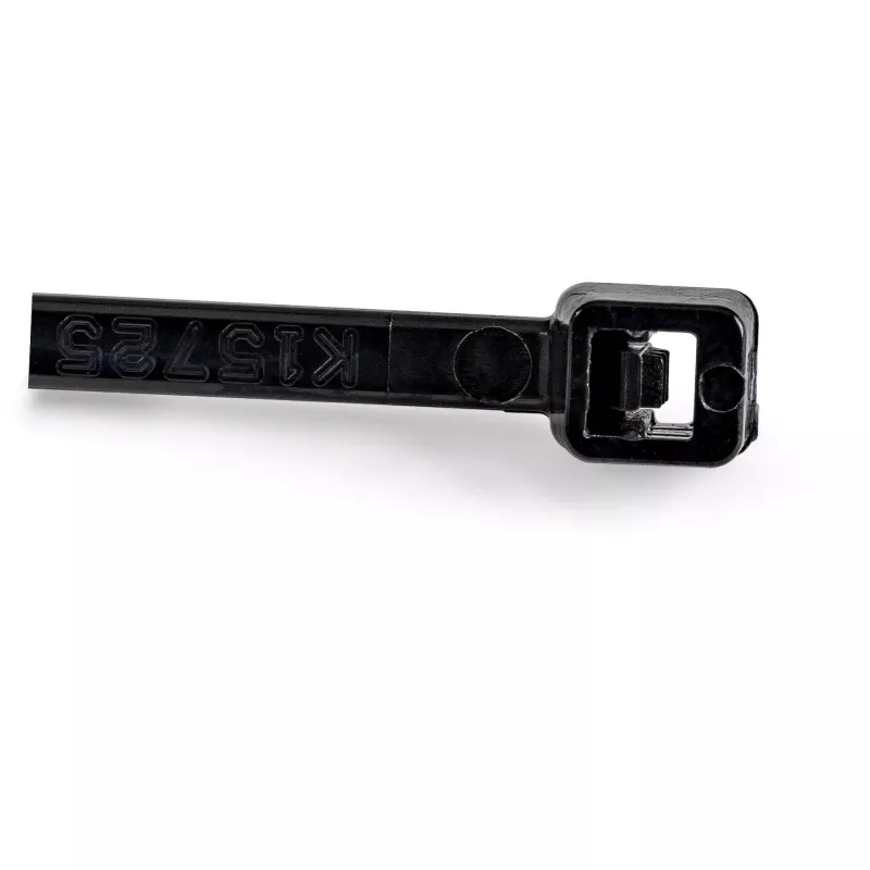 StarTech.com CBMZT6B kabeļu saites, 100 gab. iepakojums, 15 cm (6 collas), 3 mm (1/8 collas) platums, 39 mm saišķa diametrs, 18 kg (40 lb) stiepes izturība, pašbloķējošs neilons 66 ar noliektu galu, 94V-2/UL, melnas, TAA