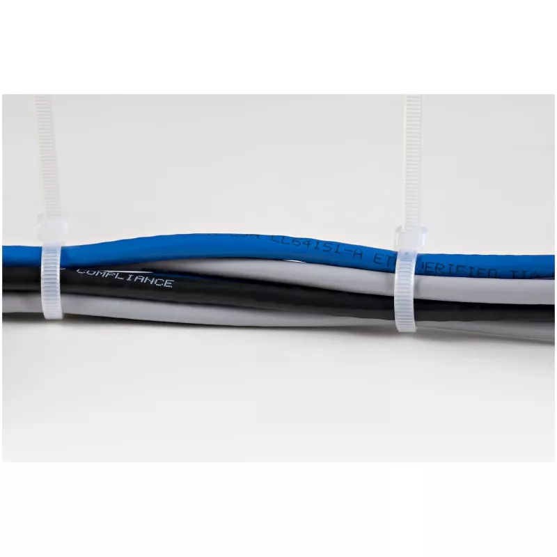 StarTech.com 8 collu (20 cm) kabeļu saites - 4 mm platas, 55 mm saišķa diametrs, 22 kg stiepes izturība, neilona pašbloķējošās rāvējslēdzēja saites ar izliektu galu - 94V-2/UL sertificēts, 100 iepakojumā - baltas