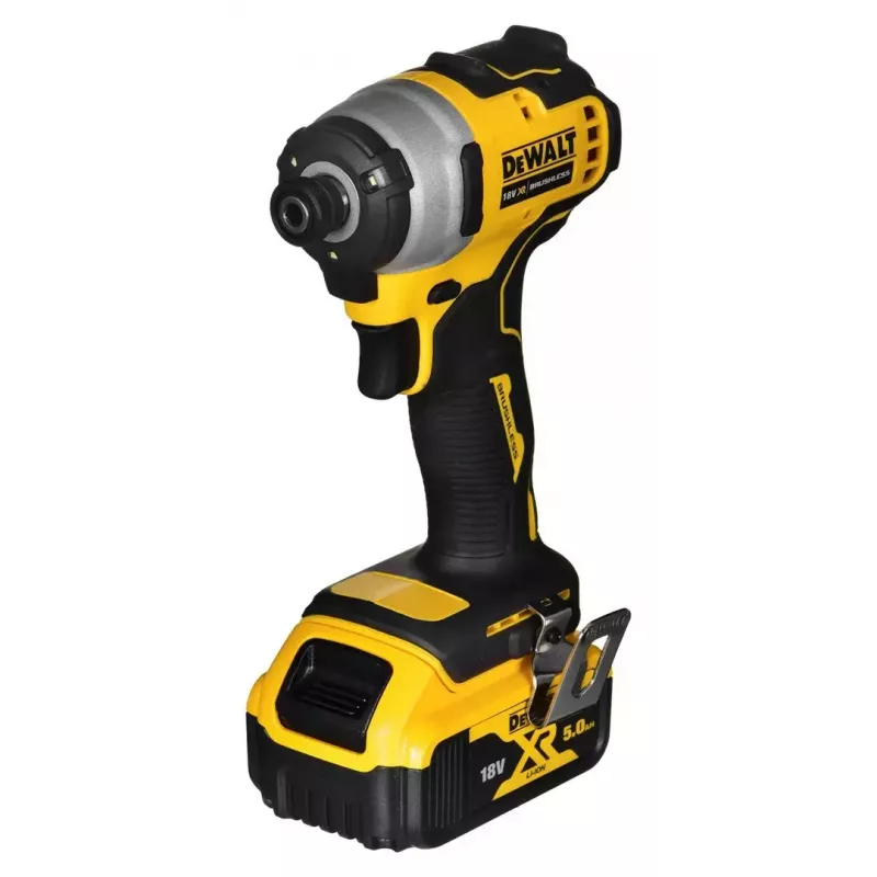 Bezvada triecienurbis DeWalt DCK2062D2T