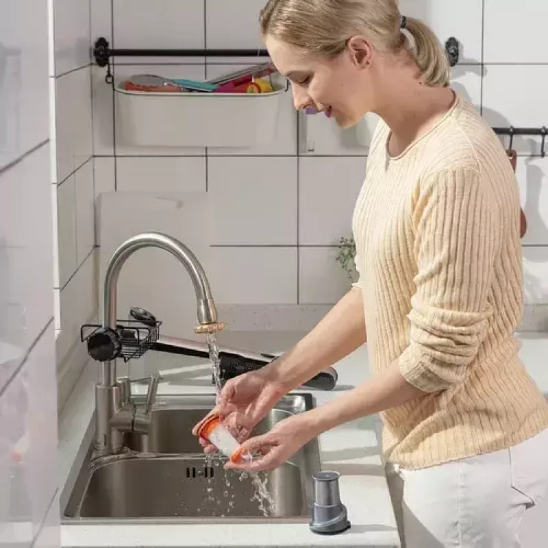 Bezvadu rokas putekļsūcējs Black & Decker DVC320BRG