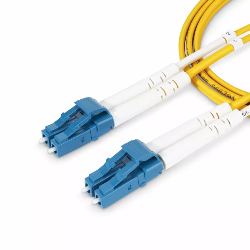 StarTech.com 10m LC-LC (UPC) OS2 vienmodas duplekss optiskais kabelis, 9/125µm, 100G, liekumizturīgs, zemi zudumi - LSZH