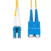 StarTech.com SMLCSC-OS2-15M 15m (49,2ft) LC uz SC (UPC) OS2 vienmodu dupleksais optiskais savienojuma vads, 9/125µm, lāzeriem optimizēts, 10G/100G, izturīgs pret liekšanu, mazi ievietošanas zudumi, LSZH