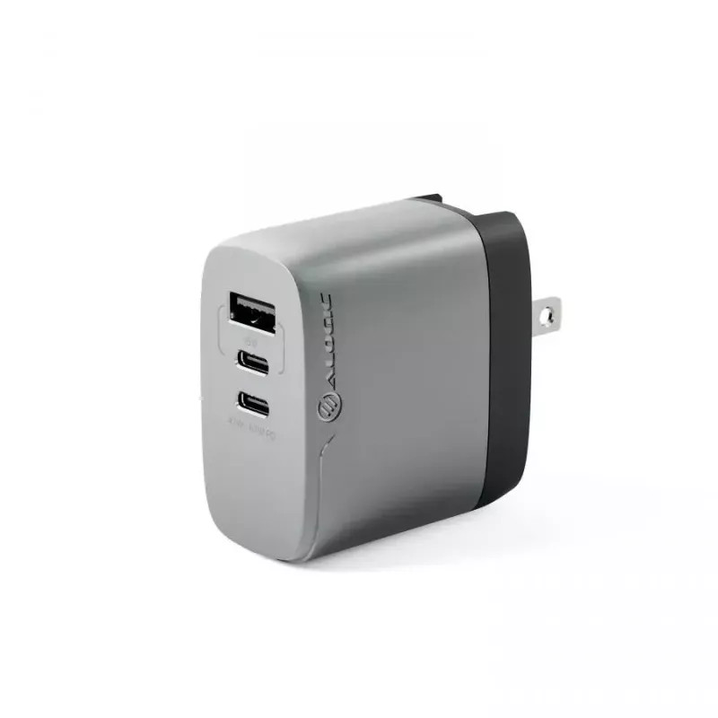 Lādētājs ALOGIC 3X67 67W GaN 2× USB Type-C ar maināmiem kontaktdakšu komplektiem